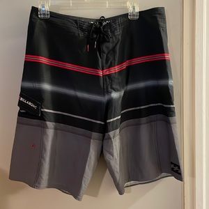 Billabong platinum x board shorts